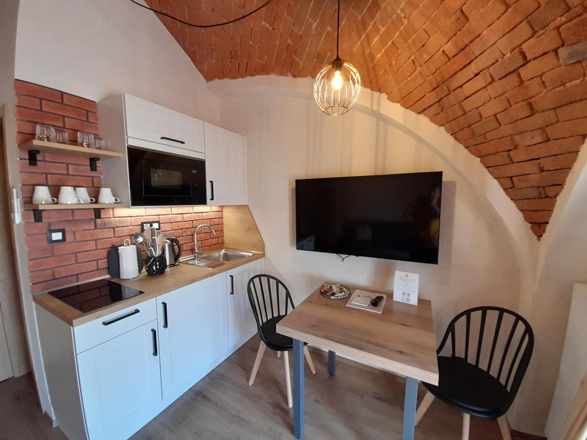 Residence Tvrz Skocice Bagian luar foto